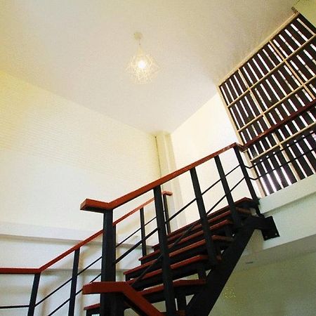 Sakul House Pansiyon Bangkok Dış mekan fotoğraf