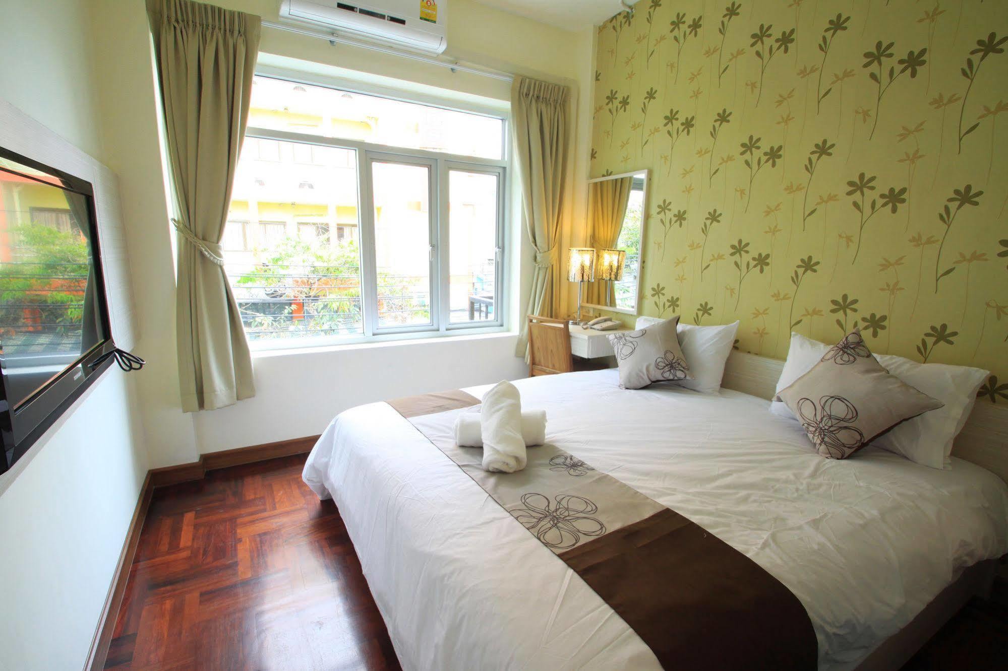 Sakul House Pansiyon Bangkok Dış mekan fotoğraf