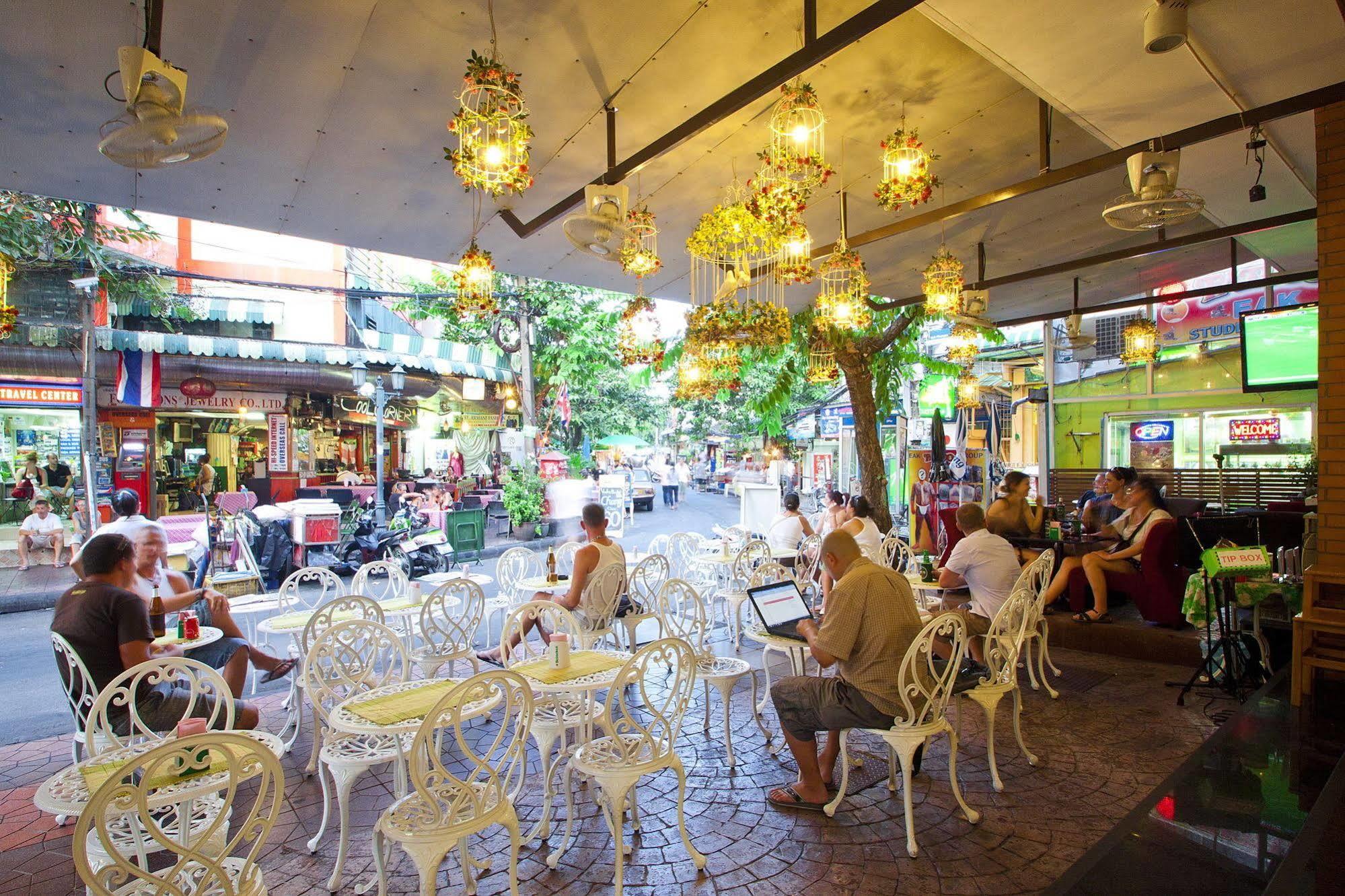 Sakul House Pansiyon Bangkok Dış mekan fotoğraf